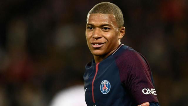 巴佩的座驾,终于知道法国为什么会夺冠,国足进