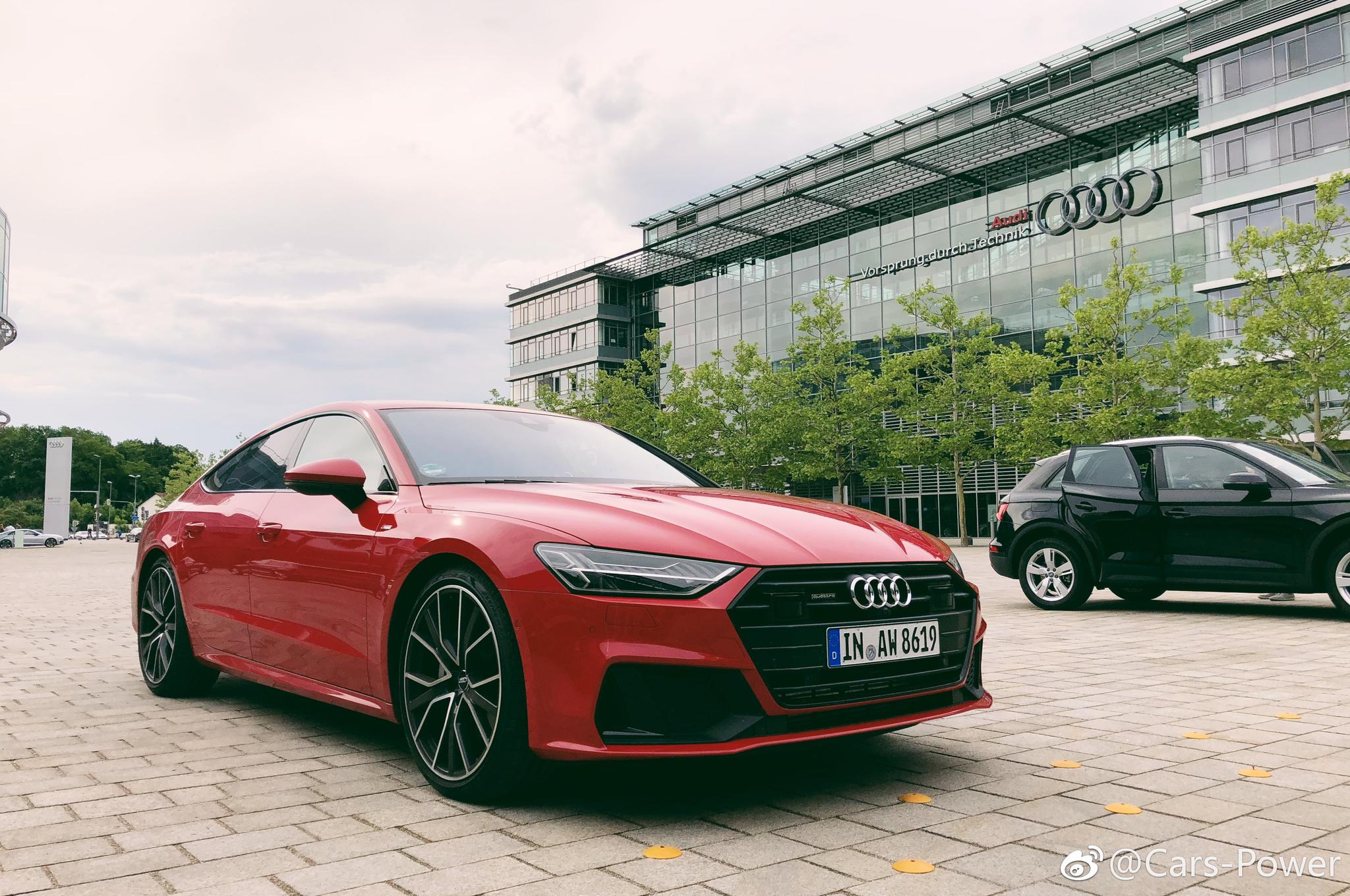 颜值爆表的红色奥迪新A7