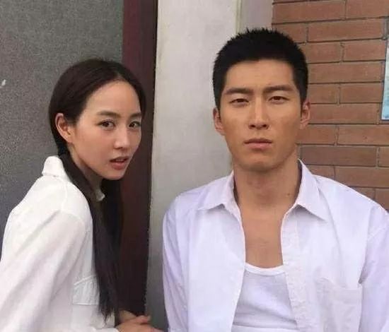 窦骁爆张钧宁有男友?赵丽颖冯绍峰结婚?黄明