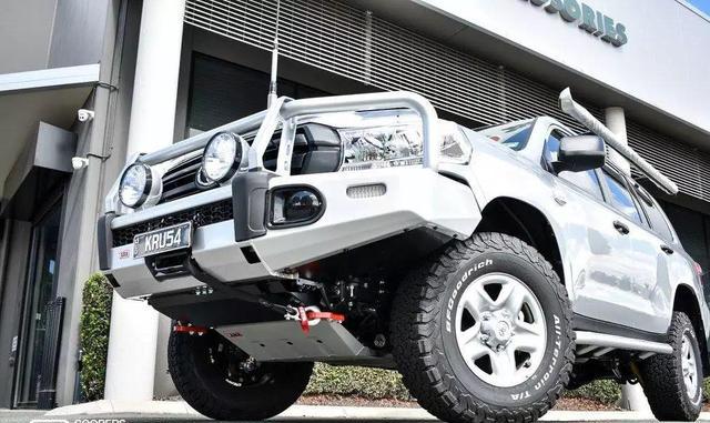 丐版丰田陆巡LC200改装方案