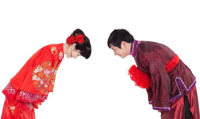 新家乔迁,婆婆按八字分卧室,但我听都没听过,结