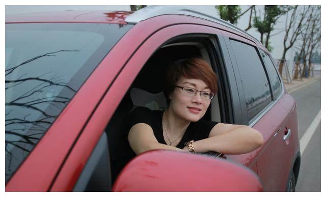 记欧蓝德第一位车主：快是生命线，慢是幸福线