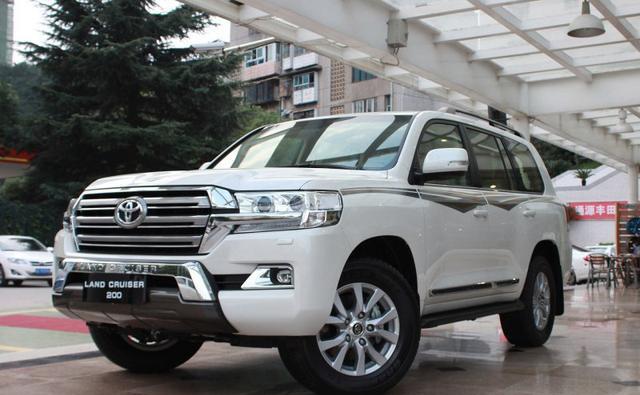 越野完爆Q7，非承载车身三把差速锁，8个座国庆上高速却得交钱