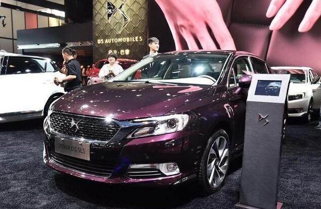 操控喊话思域, 1.6T配ESP, 16万买它还是凌渡?