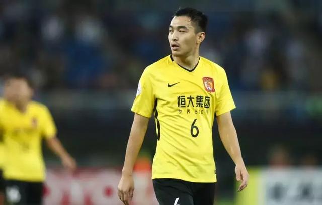 中超11轮过后,总跑动距离排行榜前30名广州恒