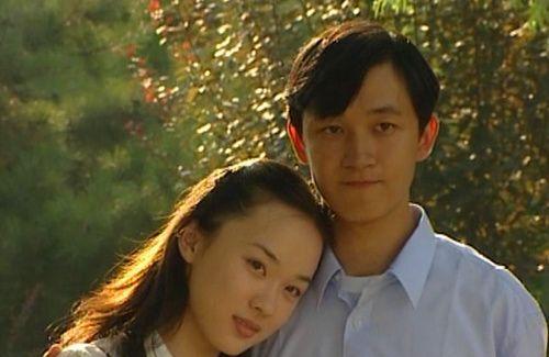 两人同演《贫嘴张大民的幸福生活》,她靠儿子