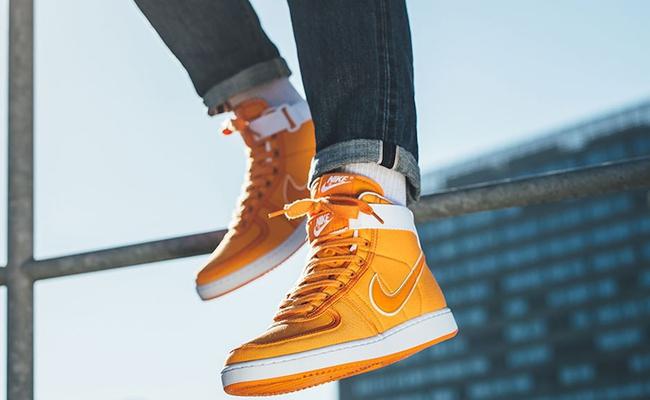 《回到未来》中现身! 全新 nike vandal high supreme