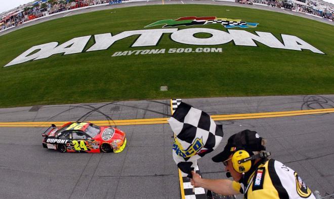 最新最全的“红旗“资讯都在这里，不容错过