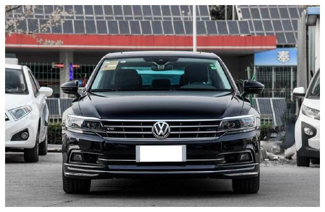 大众最良心的轿车，奥迪A6平台配电吸门，卖26万，比迈腾高档