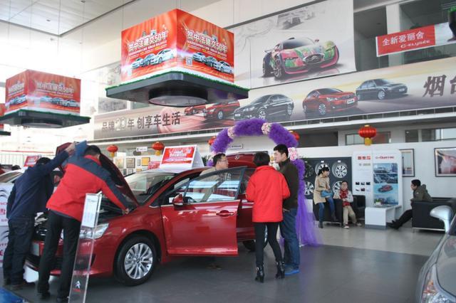 刚买新车，哪些保险是必须购买，哪些是可有可无？