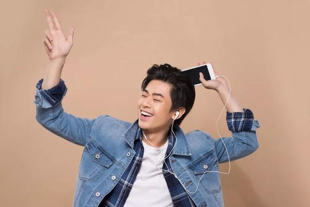 19元电信王卡,热门音乐免流量随便听!