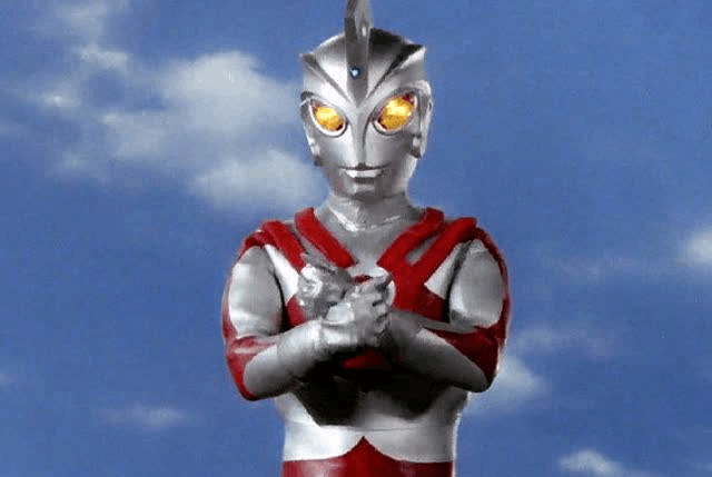 艾斯奥特曼是昭和时期的光线王, 那么他与泰罗 雷欧 爱迪差在哪里