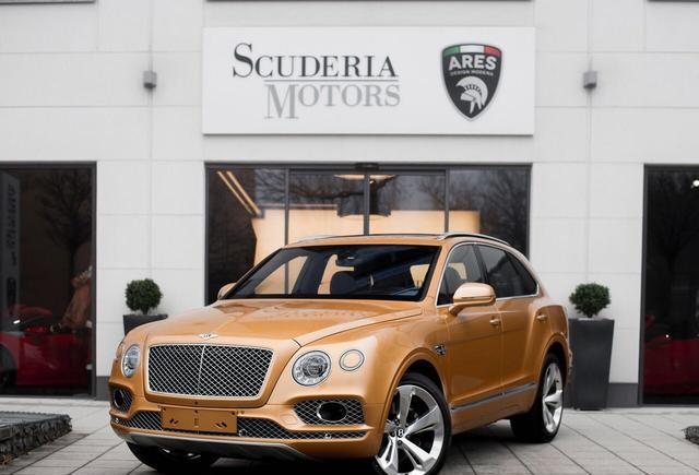 当前市场最新最豪华的SUV——宾利添越