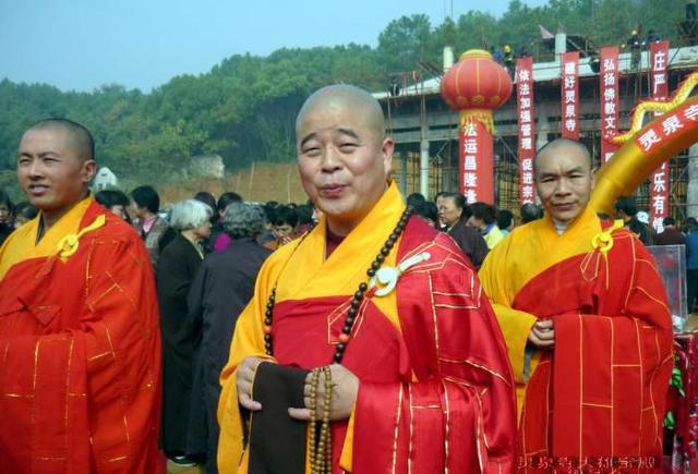 国内对学历要求最高的寺庙, 大专文凭起步, 研究