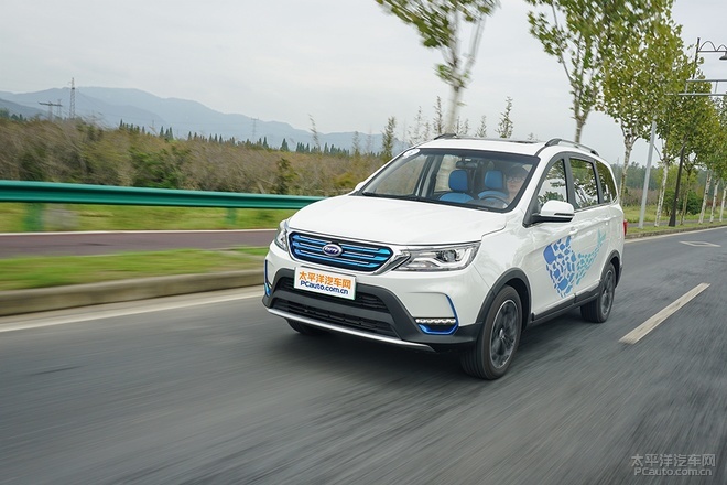 7座布局/综合续航301km 试驾开瑞K60 EV