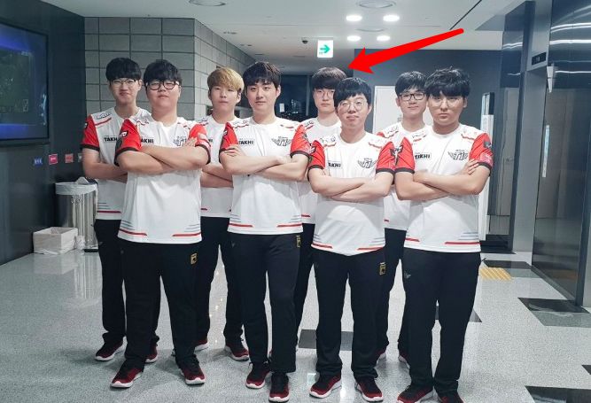 教练Joker分析Faker不能上场原因,老队友Beng