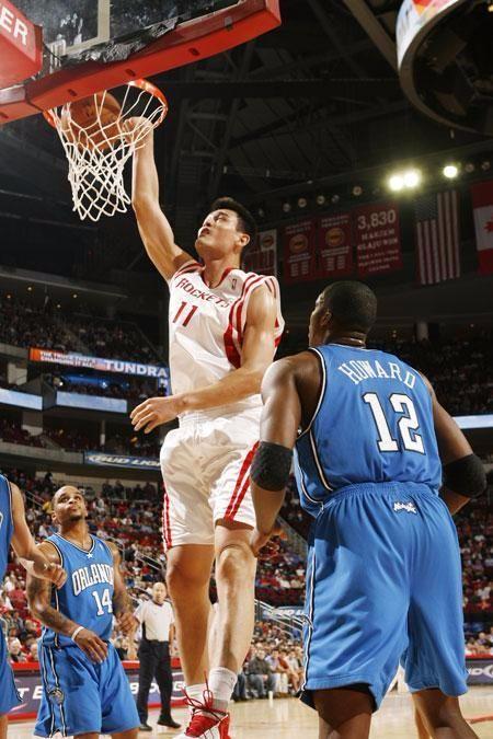 为何总说姚明了不起?23岁在nba砍41 16整个亚洲再难出一个姚明