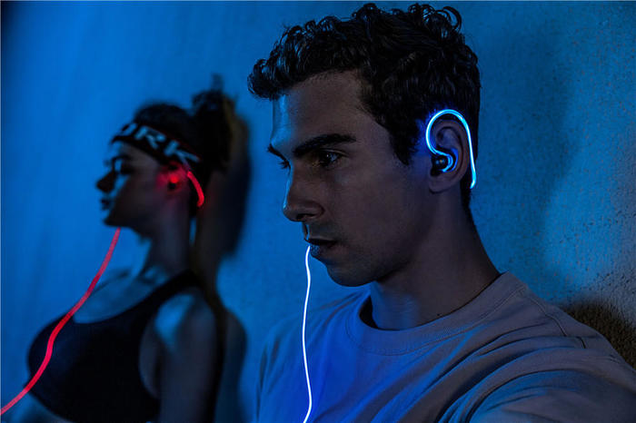 魅族HALO:抖音神器!激光蓝牙耳机,全球仅限1