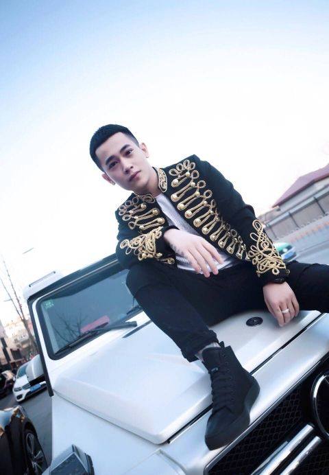 快手网红收入排名_2019年网红收入排名:刘宇宁仅排第四,前三皆来自快手