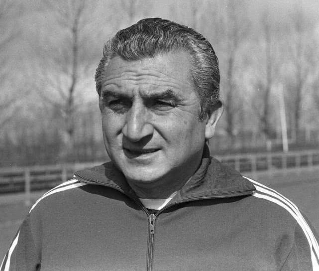 细数皇马历届的主帅们都在皇马坚持了多久