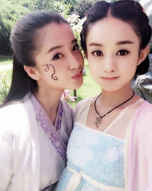 明星替身曝光:赵丽颖的像双胞胎,杨幂的亮了,热巴的赛
