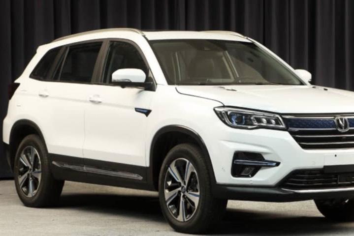 全新CS75配10.5寸大屏霸气不输宝马 长安要用它打败博越