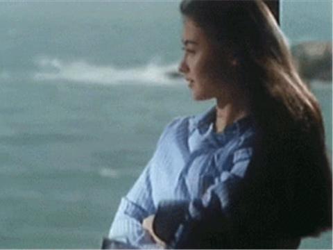 记忆香港经典电影,这些女神的动作与表情,无与伦比的美丽