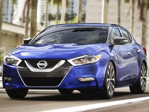 都说这款运动轿车很佛系，没想到下代会是这样