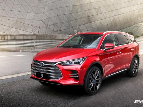 内饰设计简约科技感十足 新出行抢先体验比亚迪全新一代唐