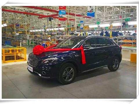 首台众泰版奔驰GLA下线, 号称移动KTV, 仅5万起要卖脱销!