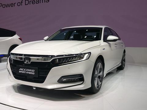 日系新青年——十代雅阁褪去沉闷标签，主打时尚运动