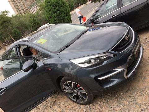 帝豪GS钛金灰10000多公里用车感受，车主：有优点同时也有缺点！