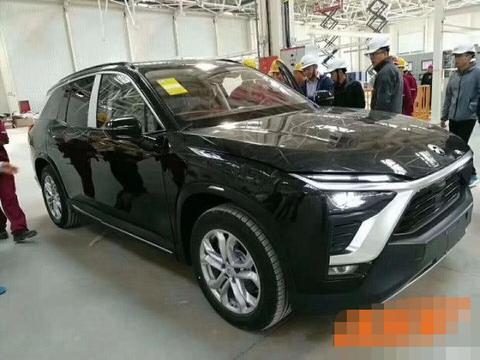 国产大7座SUV，特斯拉级完胜汉兰达，车尾加上这两字，贬值十万