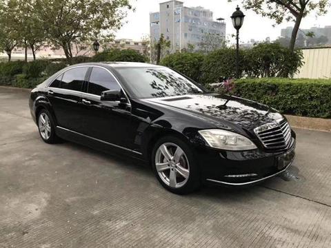 落地218万，如今13万出售，黑色黑内稳重不失霸气，成功人士首选