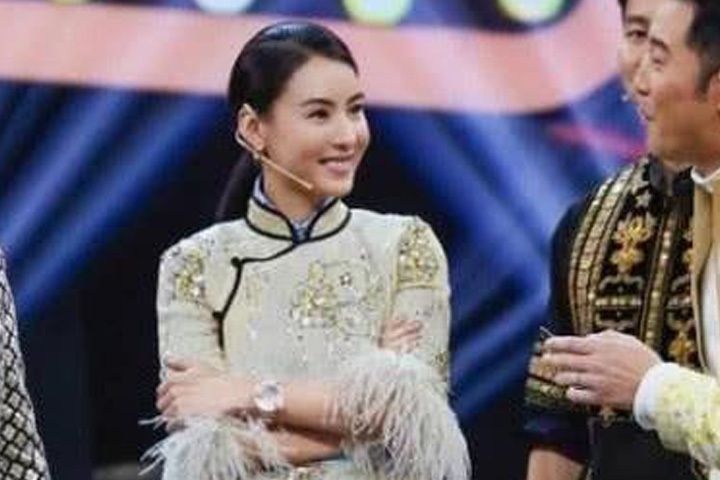 张柏芝参加跑男,淡定和前夫谢霆锋同台,网友:看