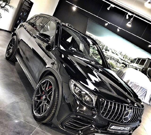 罕见的奔驰AMG GLC63,不认识的人还以为是GLE