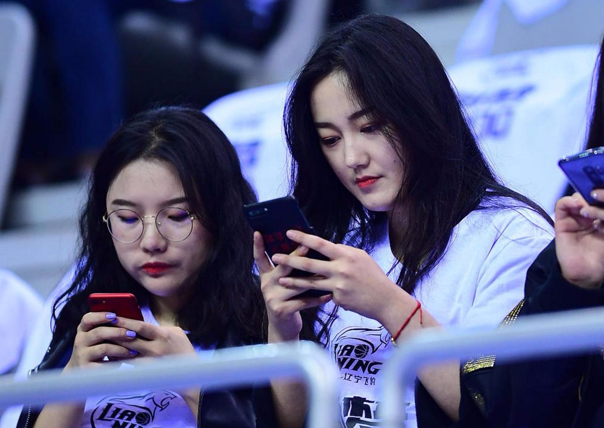 辽宁第一!辽宁不仅男篮能夺冠,辽宁女球迷论颜