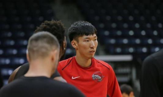 NBA:发展联盟首秀4数据掉出前3