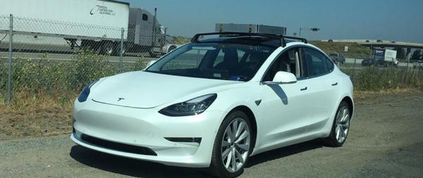 特斯拉Model 3多项参数暴光: 可乘坐七人