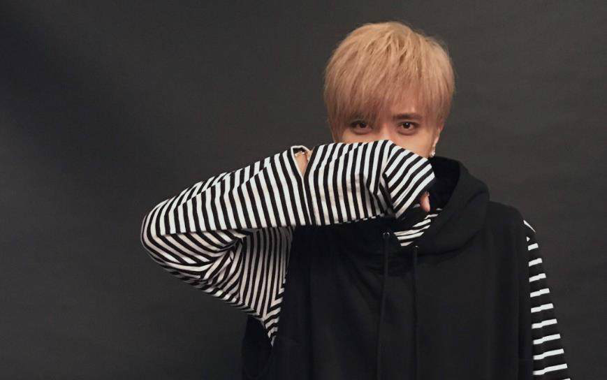 黄子韬曝择偶条件,不需要漂亮但要懂我,可能不