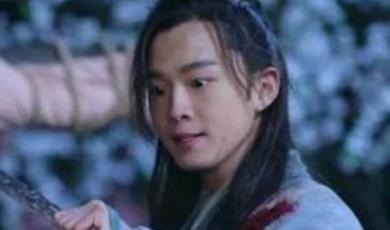 《天龙八部》也要翻拍了，但黄日华版的这四个角色很难超越