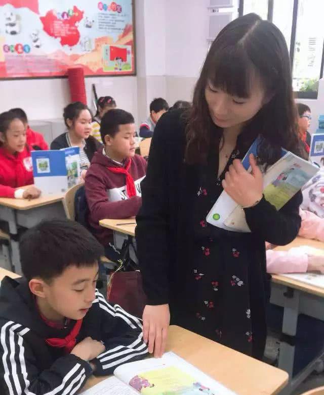 余婷婷:教师根据特长和爱好创编新课?这些做法