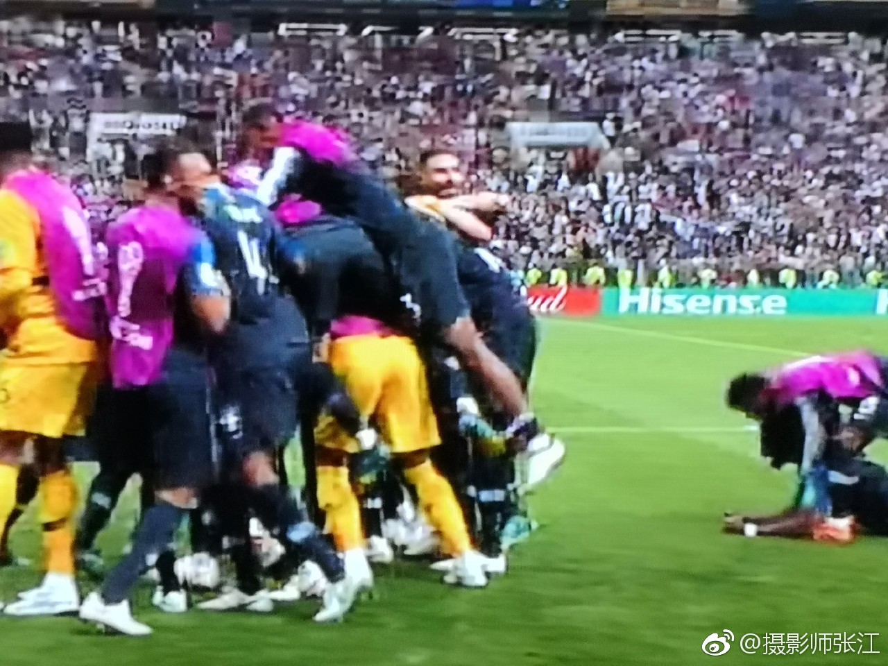 2018俄罗斯世界杯决赛,法国对阵克罗地亚,比赛进行到65分钟