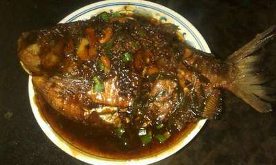 这白鲳鱼6元一斤,随便钓,有牙齿,非常凶猛,溜鱼