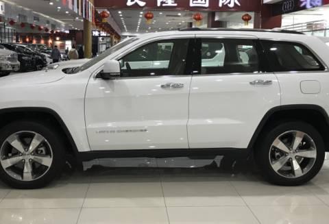 平行进口：两年款Jeep大切诺基中东限量版对比