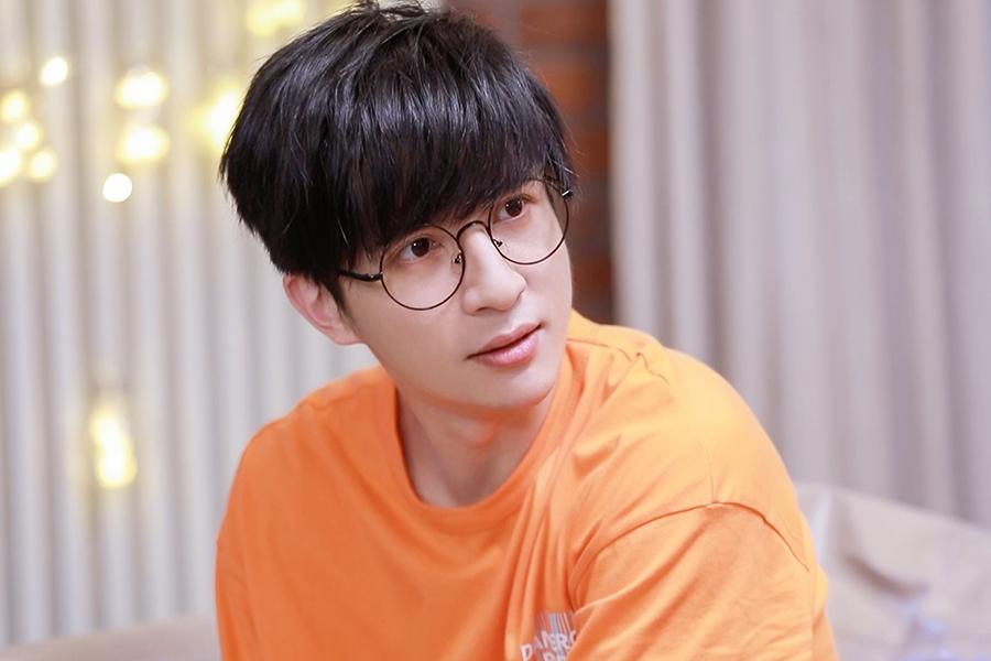 《无限歌谣季》薛之谦伊一遭爆灯 与杨迪组