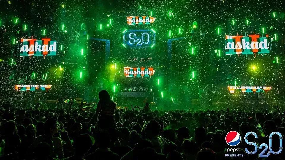 蹦迪主用歌图片