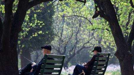 2017年最新国务院关于工人退休、退职的暂行办法