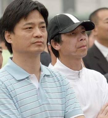 看崔永元书法,再看冯小刚的,终于明白老崔为什么敢骂渣子!