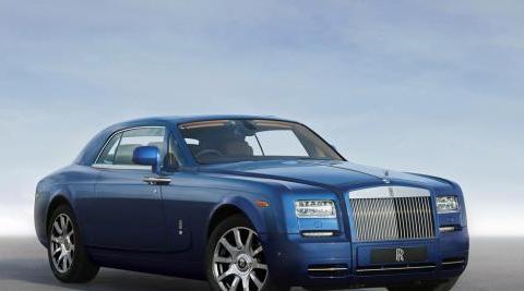 劳斯莱斯，让你在福州街头奢华之中富有内涵